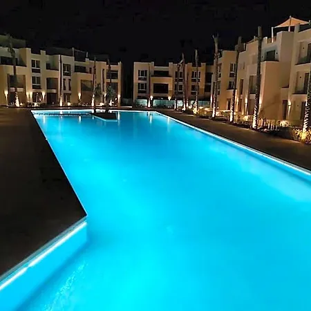 Mangroovy Magic Poolview 1Br In Beachfront Complex