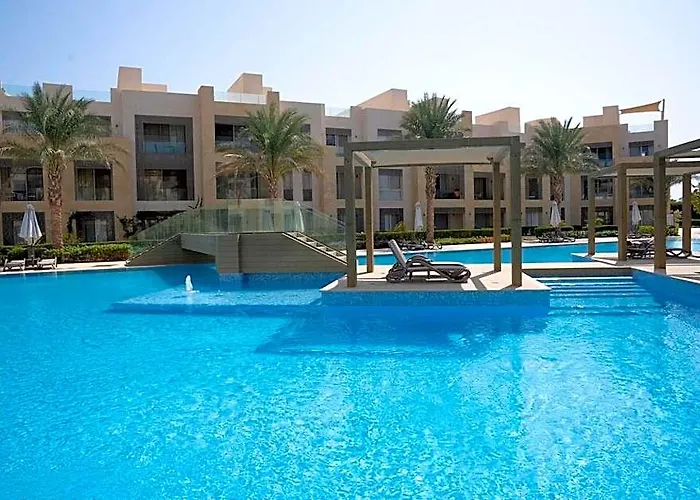 酒店 Mangroovy Magic Poolview 1br In Beachfront Complex 3*