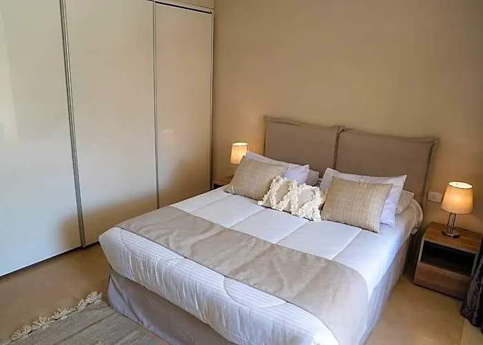 酒店 Mangroovy Magic Poolview 1br In Beachfront Complex 洪加達
