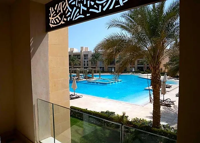 酒店 Mangroovy Magic Poolview 1br In Beachfront Complex