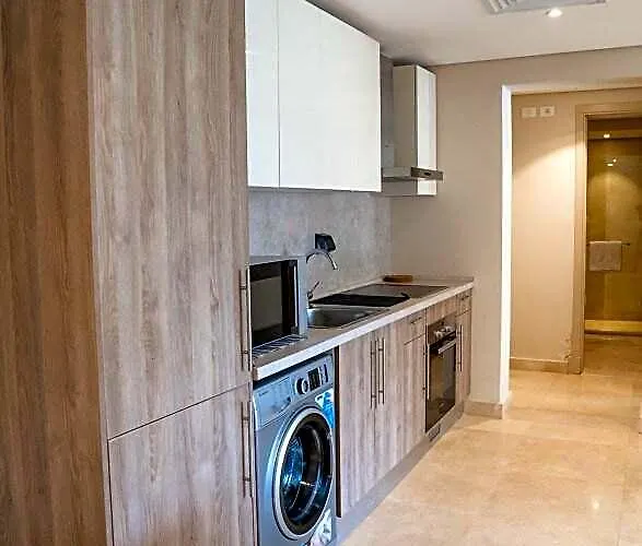 Mangroovy Magic Poolview 1br In Beachfront Complex 酒店 3*